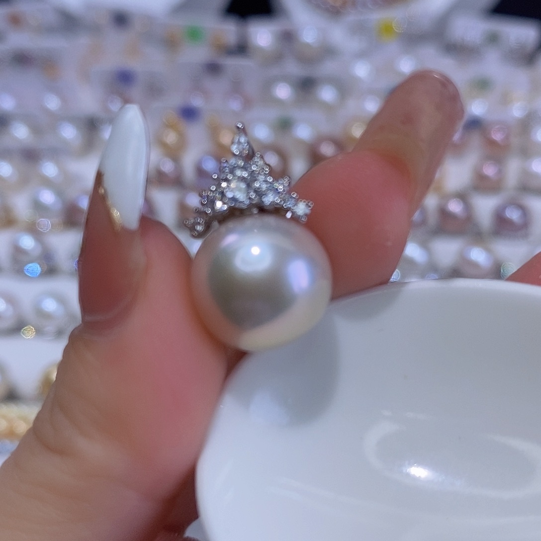 淡水珍珠合金颈饰