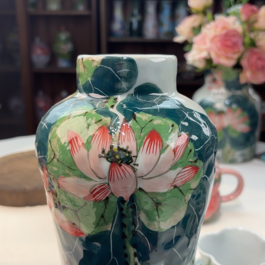 瓷片兔兔好可爱啊我