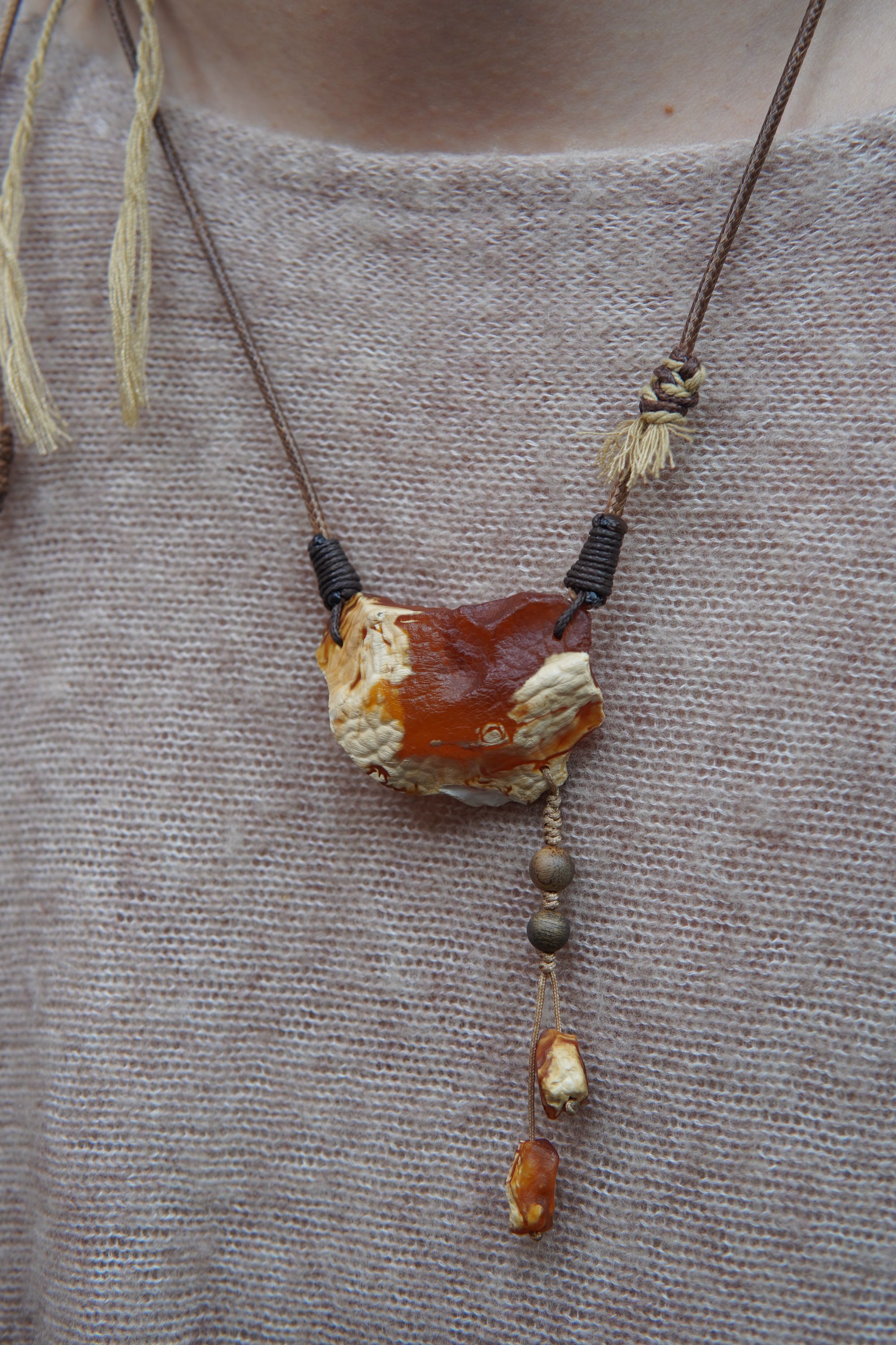 *蜜蜡毛衣链*蜜蜡吊坠*蜜蜡锁骨链*长短可调节