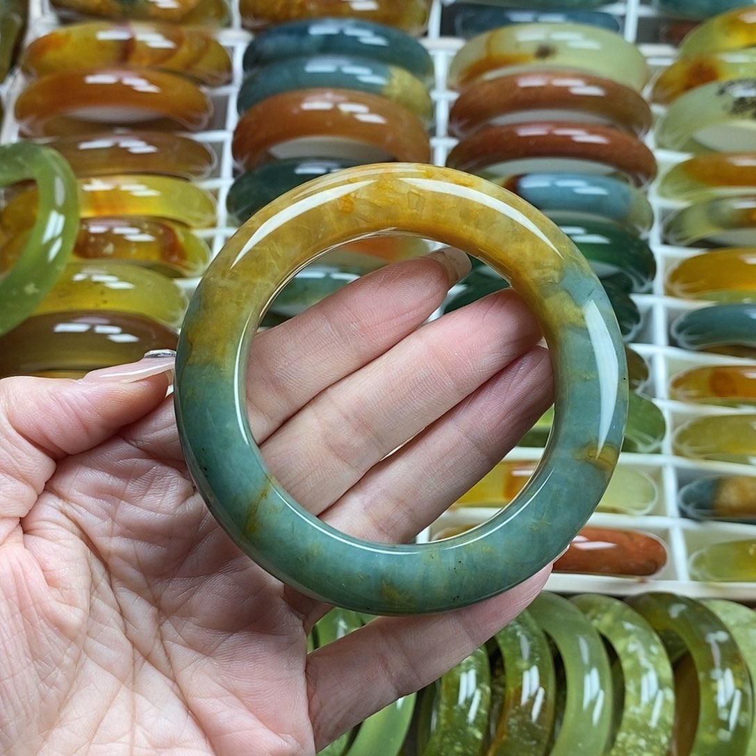 未镶嵌蛇纹石玉手镯58