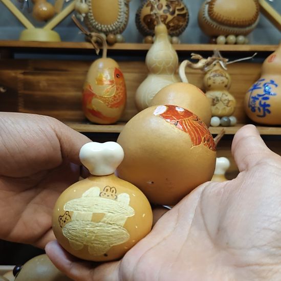 锦鲤附体+鸡腿面包葫芦