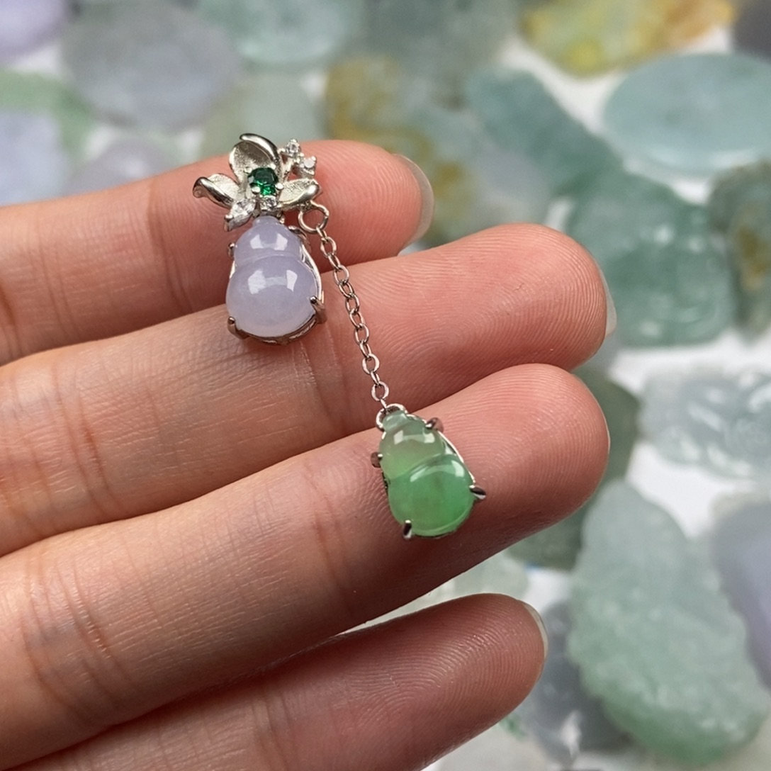 古***月翡翠未镶嵌颈饰翡翠