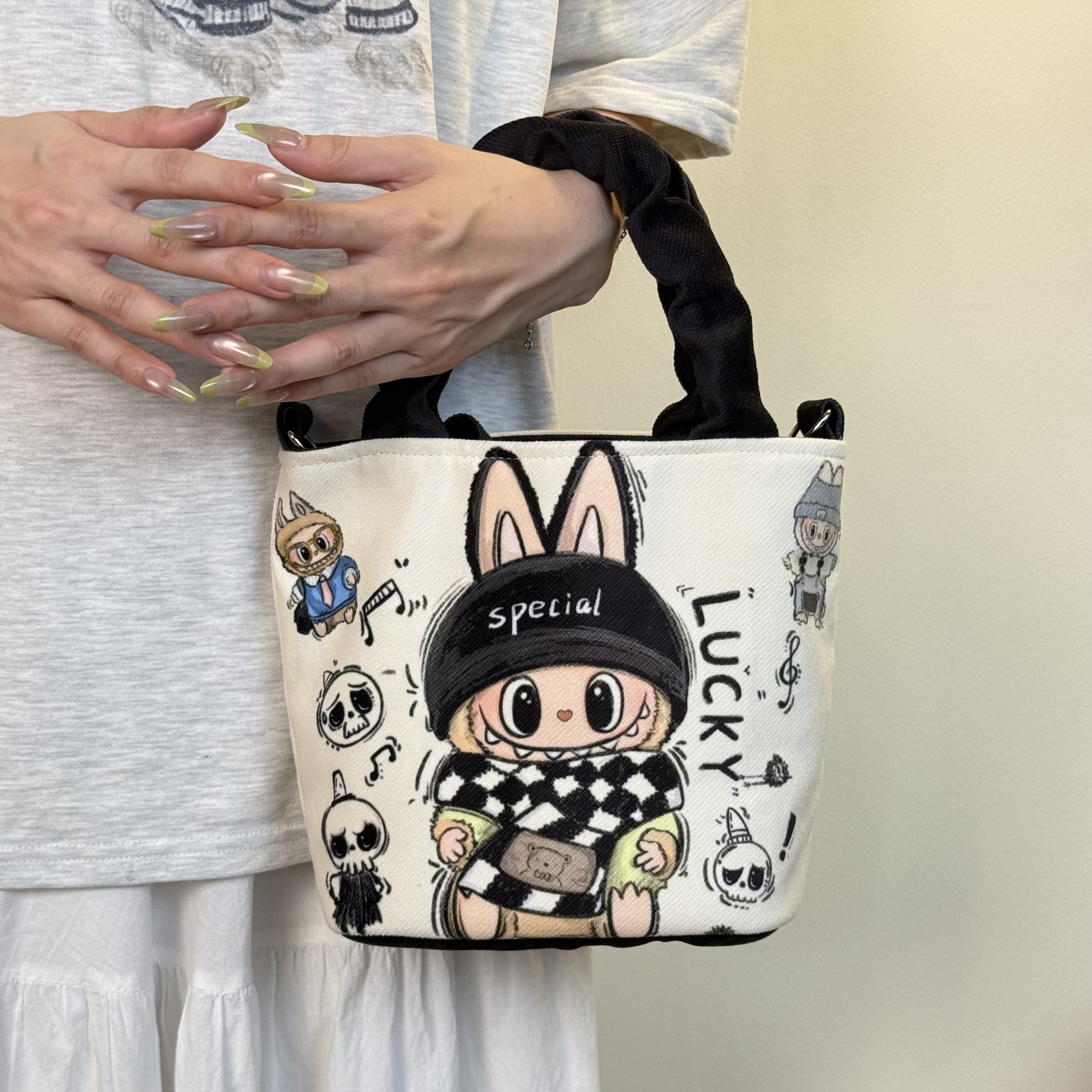 【壹】MIAOluck噗噗褶皱拉链款斜挎包可爱百搭清新休闲简约时尚包女