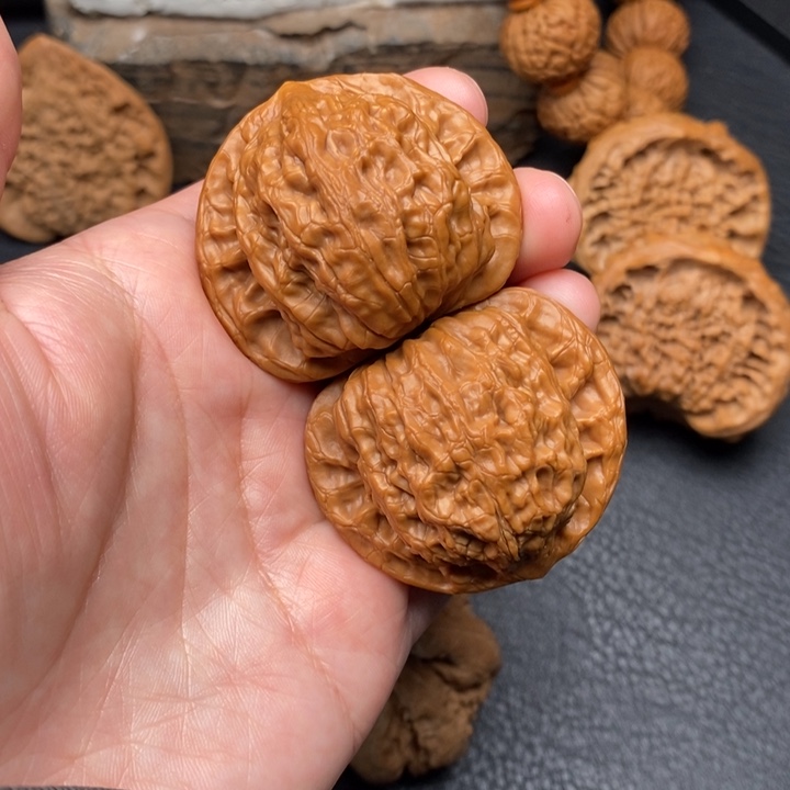 桃核把件尺寸41公子帽