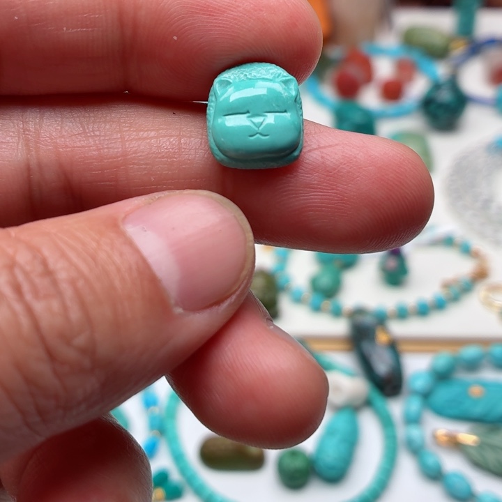 未镶嵌绿松石配饰红****哒