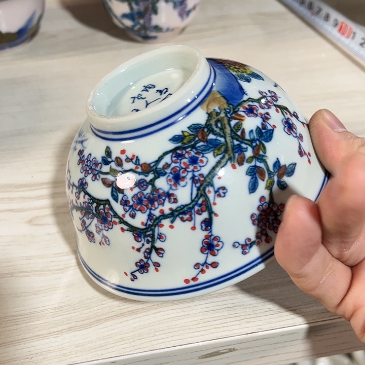 瓷片//////直径12.5厘米。绿。