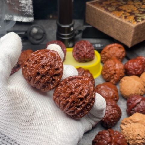 文玩核桃把件虎头37