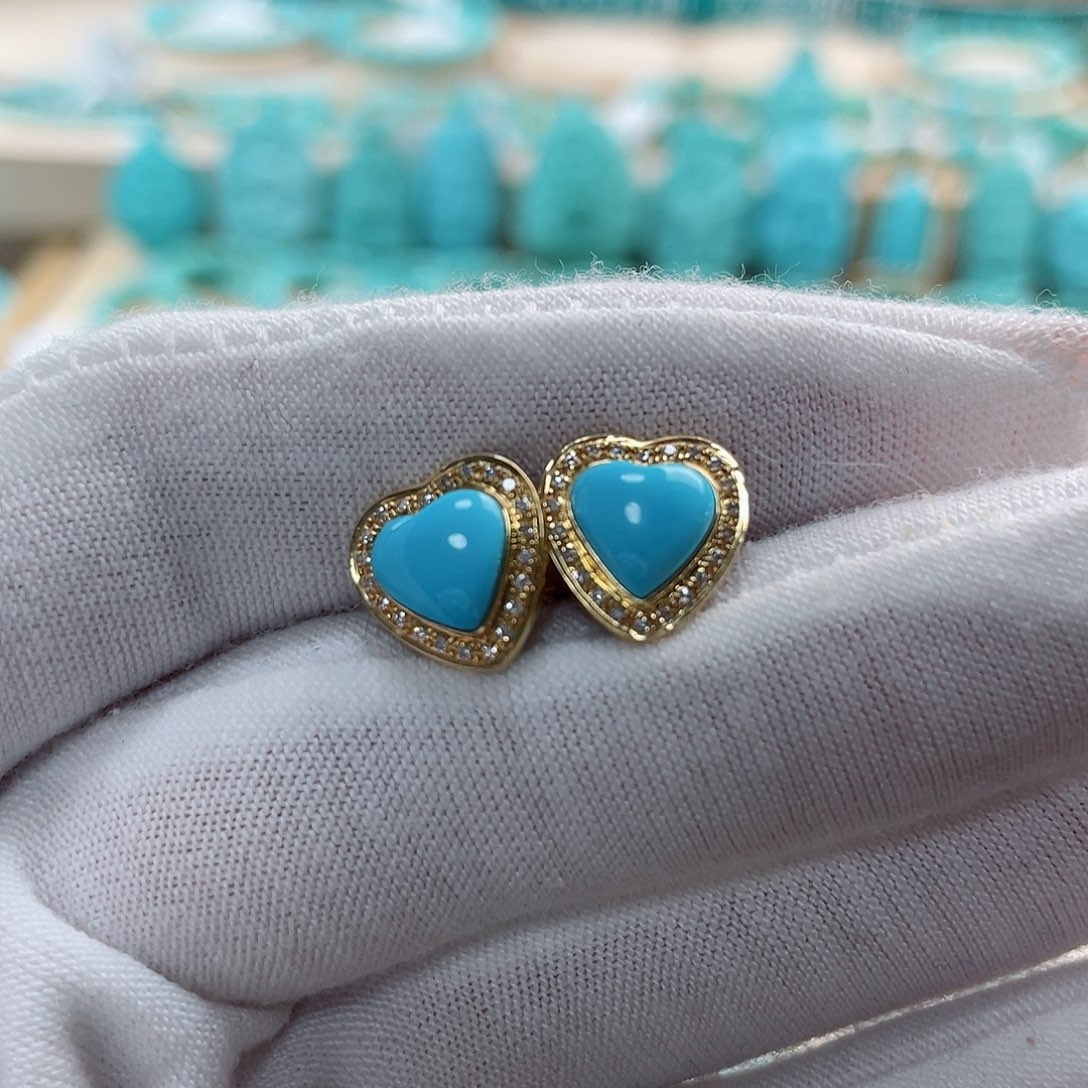 绿松石珠宝奇石18K金镶嵌