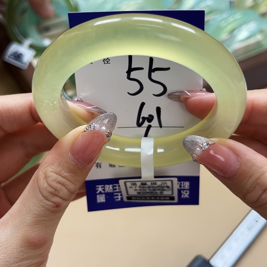 蛇纹石玉手镯足银镀金镶嵌