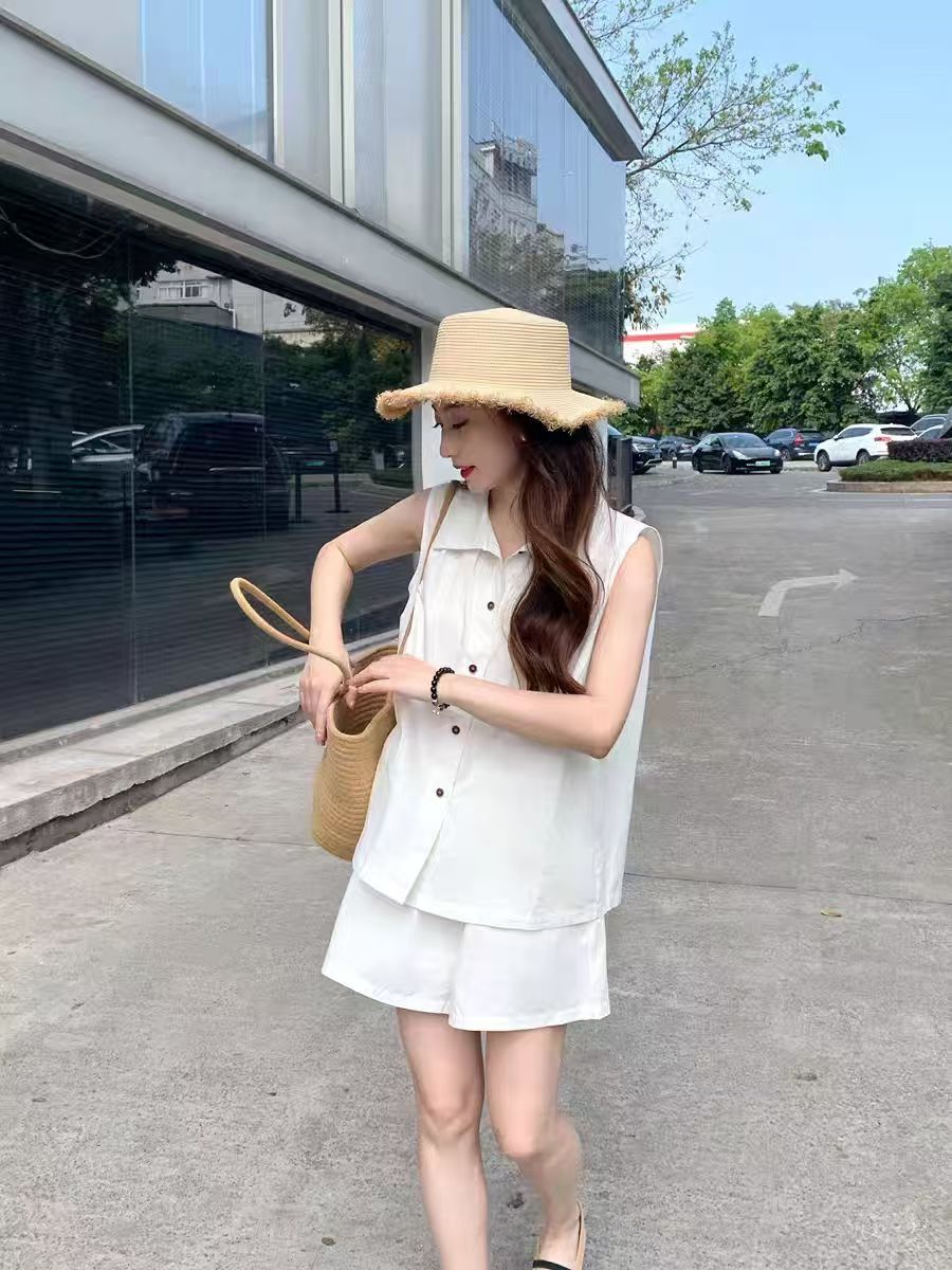 9987#气质法式复古背心高腰短裤套装设计感小众两件套（衣56裤40）