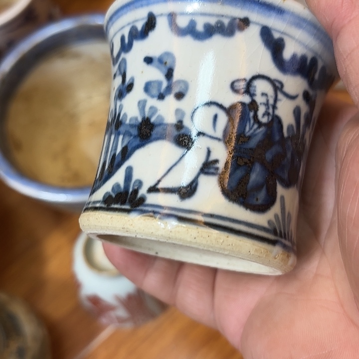 青***莲陶瓷摆件不固定一件