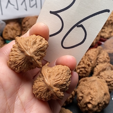 桃核吊坠36全品玉枕