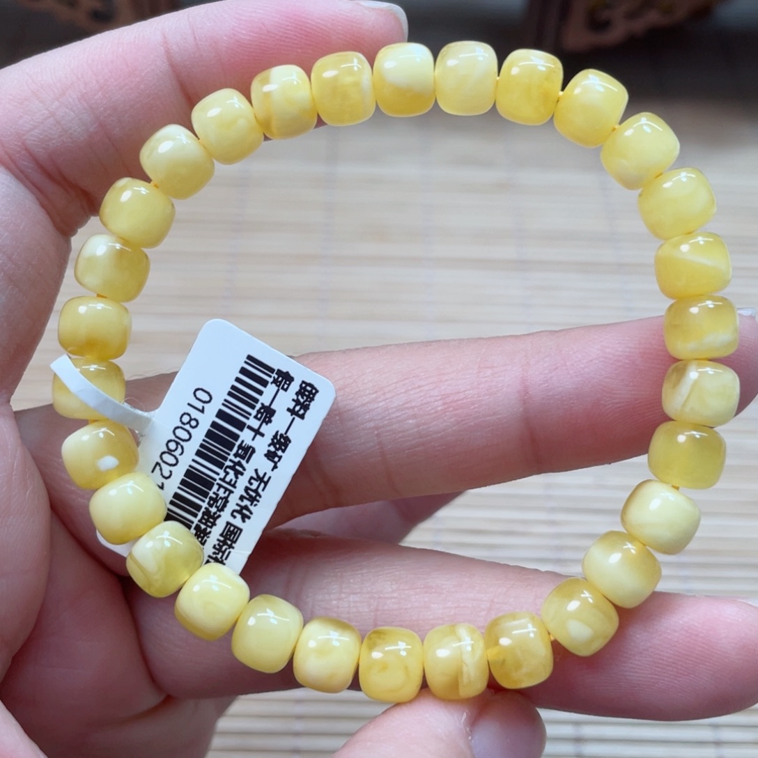 蜜蜡未镶嵌裸石蜜蜡61