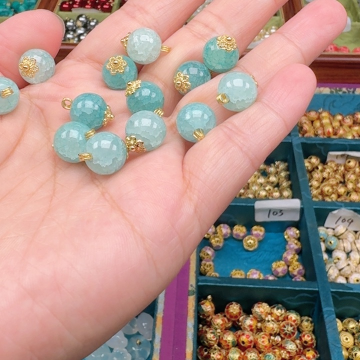 非遗传承手工圆珠扣