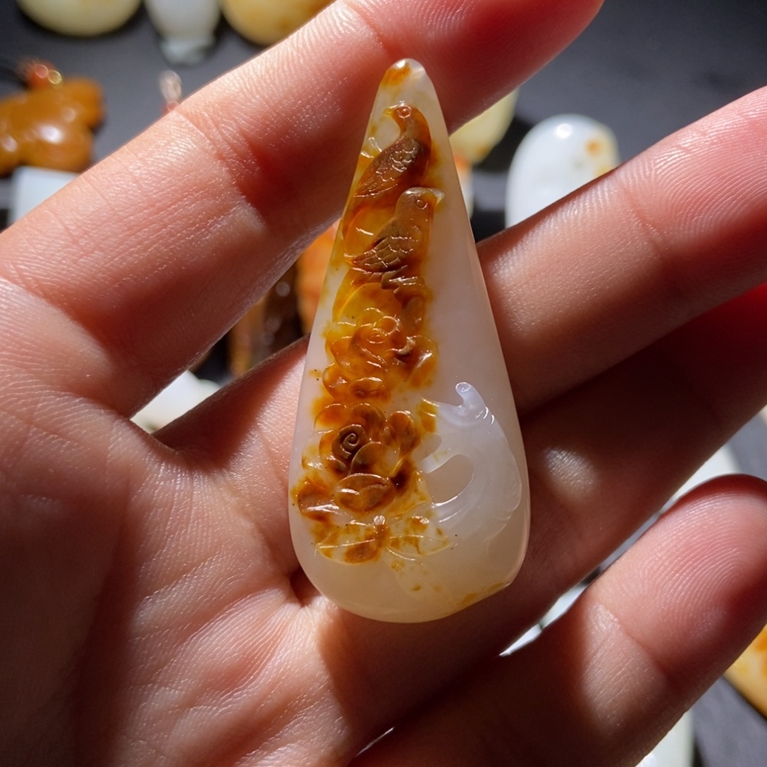 颈饰未镶嵌和田玉