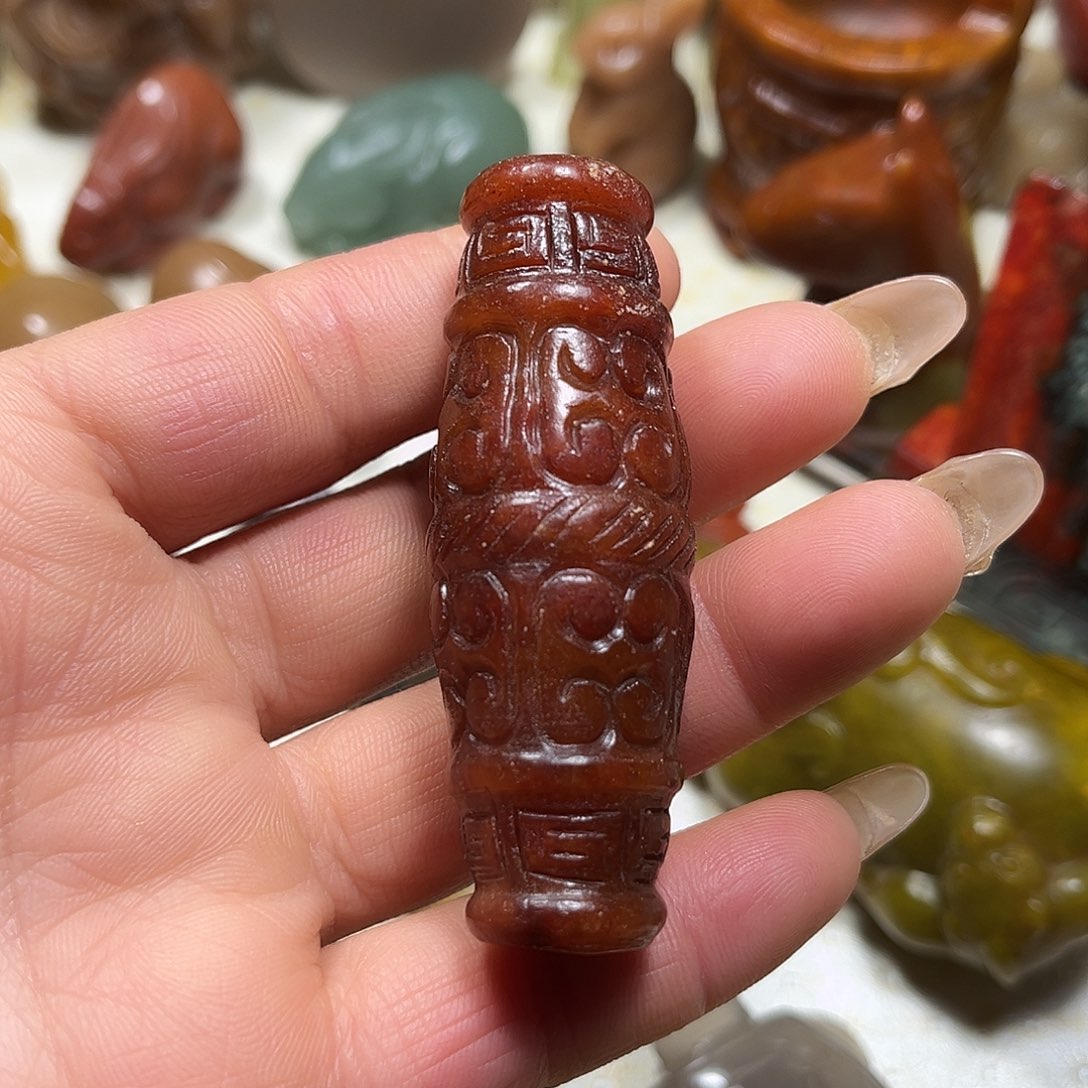 白玉菩提吊坠白玉菩提吊坠