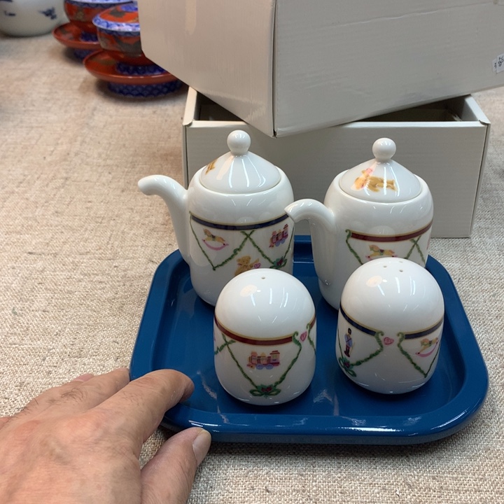 金瓷阁家的美丽瓷器