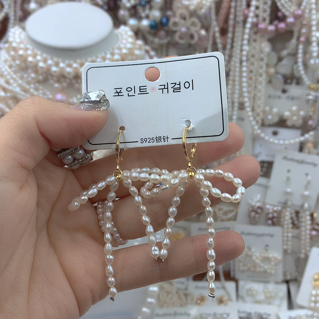 银S925镶嵌淡水珍珠耳饰