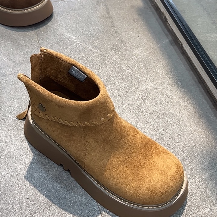 538521286驼色38码