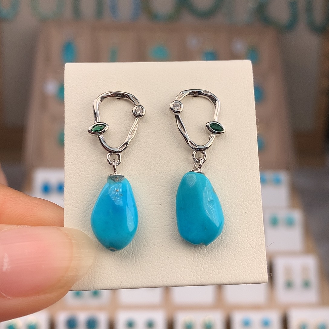 绿松石银S925镶嵌耳饰