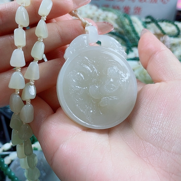 和田玉未镶嵌挂件