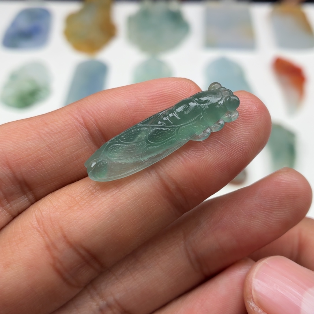 定制翡翠未镶嵌一鸣惊人