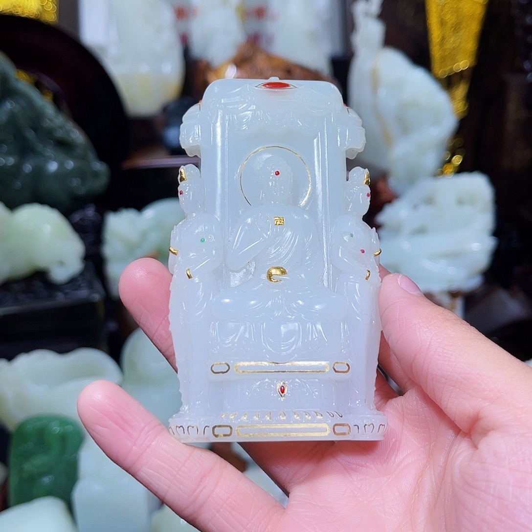 和田玉（糖玉）未镶嵌颈饰