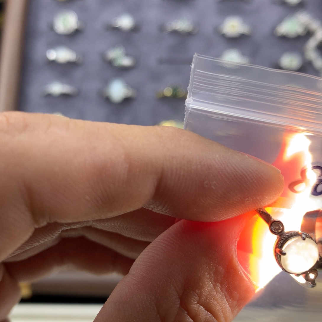 小***冻翡翠未镶嵌戒指803