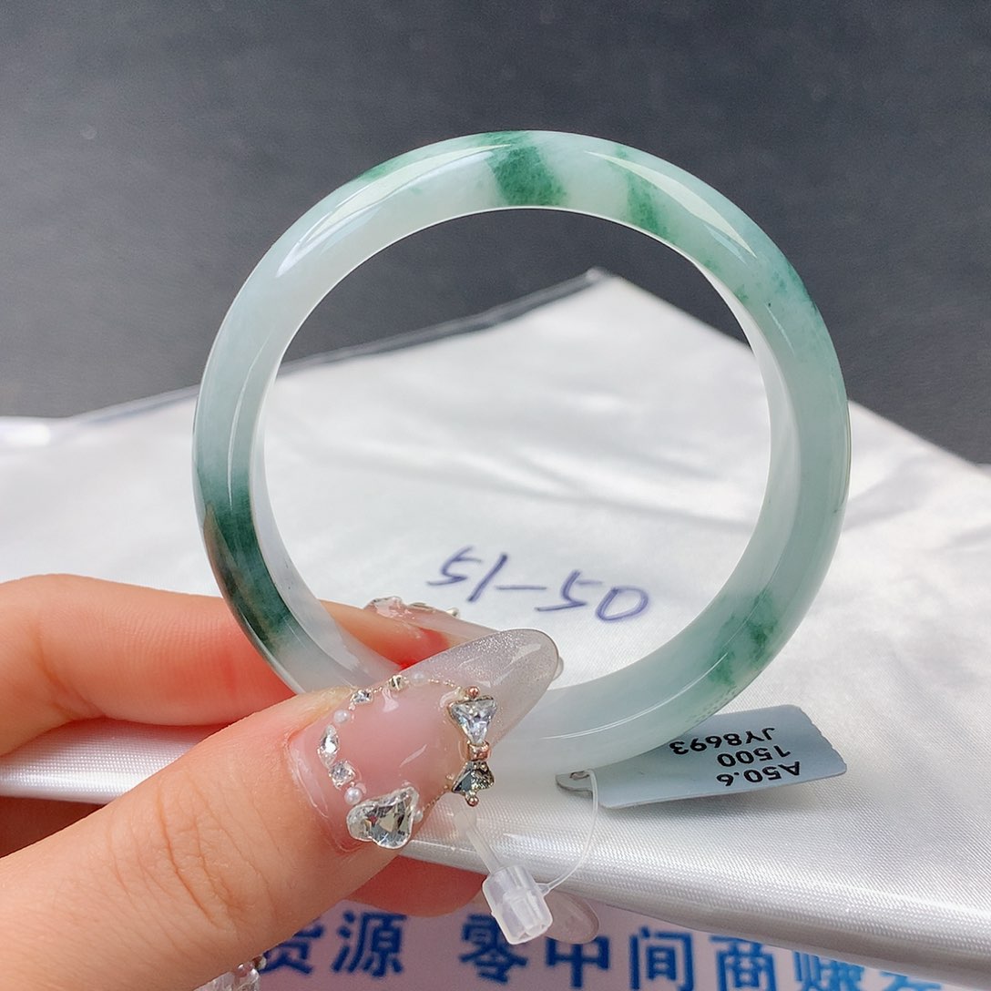 翡翠手镯未镶嵌0057正50.8