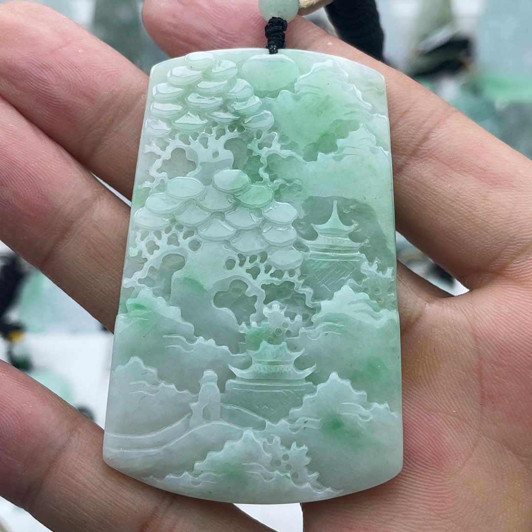 翡翠未镶嵌颈饰翡翠