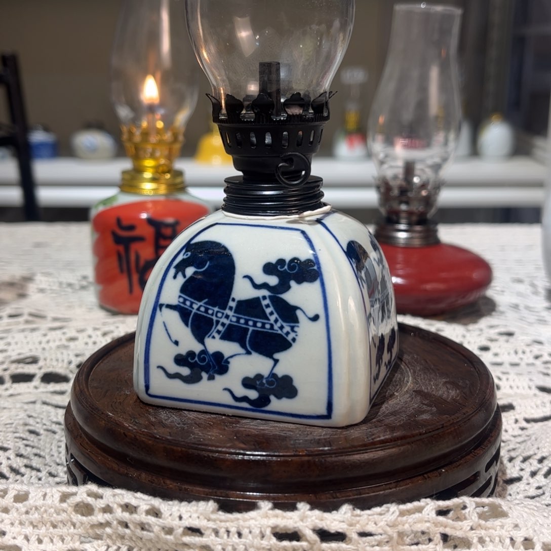 摆件景德镇手工陶瓷香薰灯