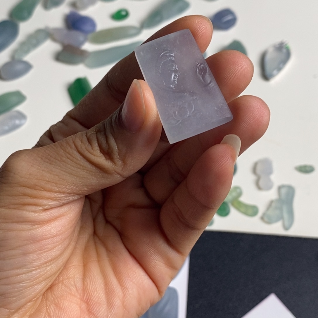 小***雄定制翡翠未镶嵌观音