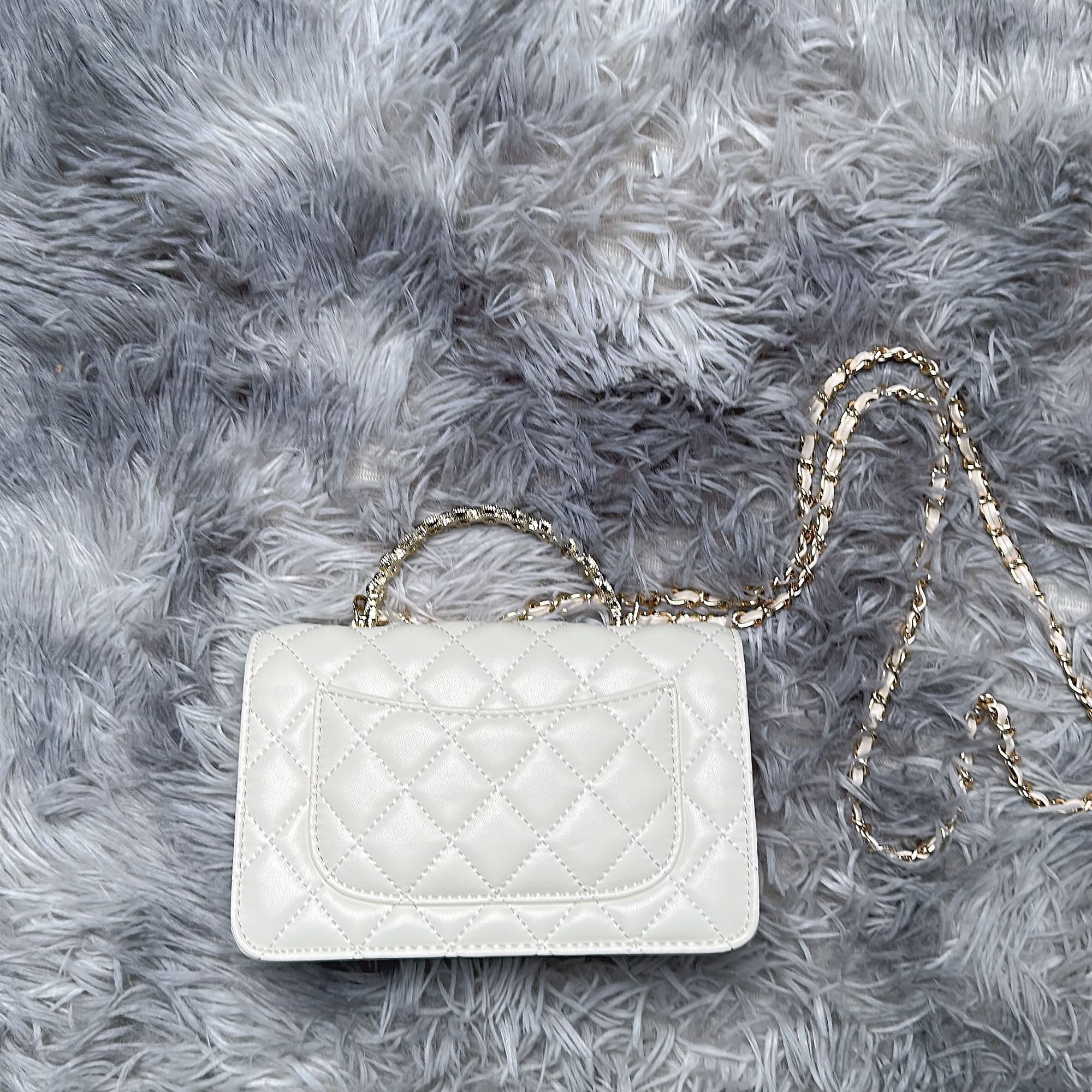 新款时尚百搭女包珠白色