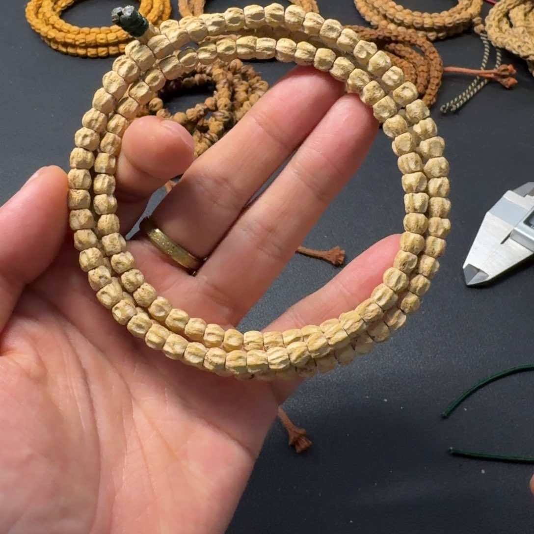 柏香籽/百香籽手串