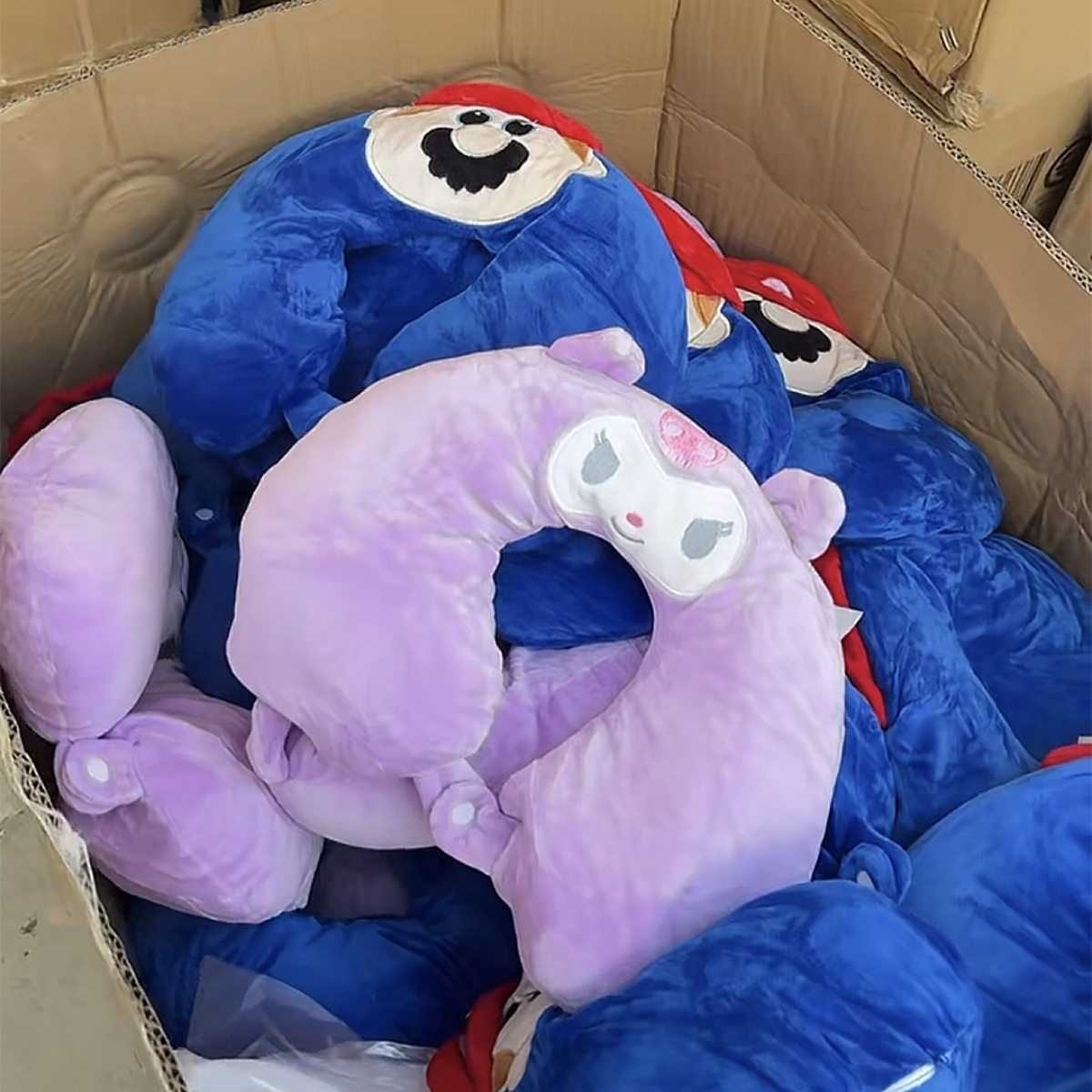 12月14号清卡通U型枕                  