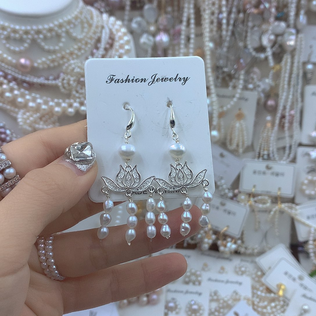 银S925镶嵌淡水珍珠耳饰