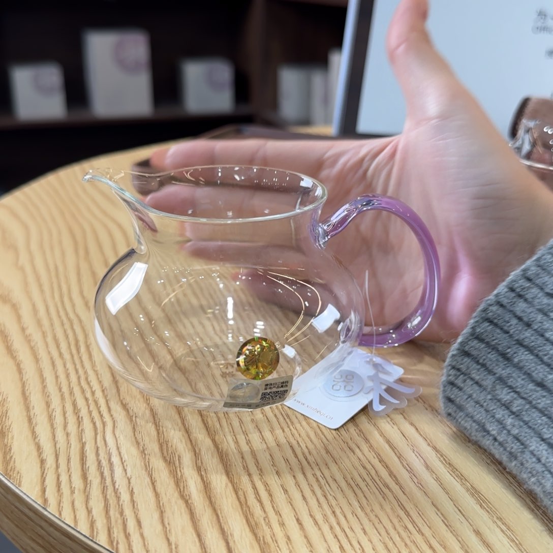 禾器太初浅紫色➕茶巾。。。。