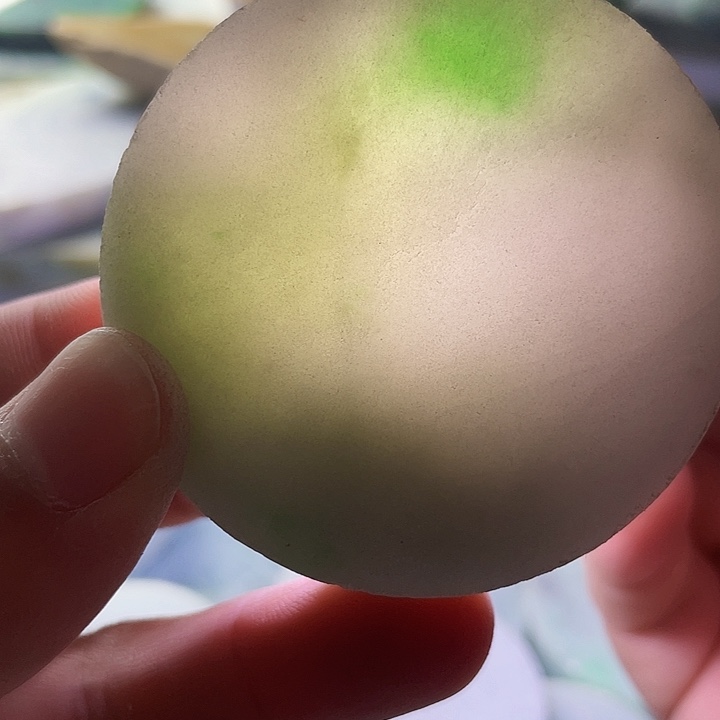 翡翠挂件未镶嵌毛料100