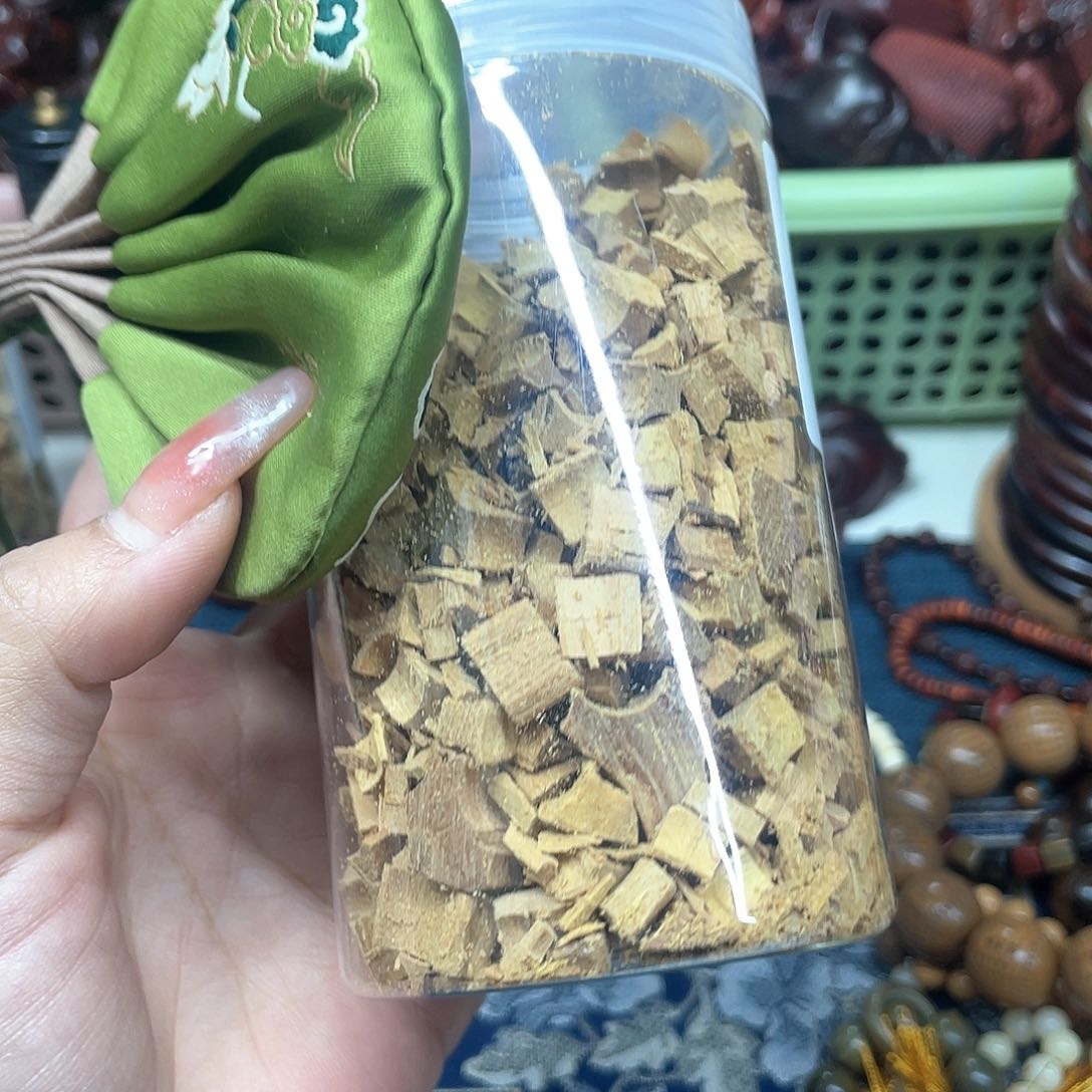 维腊木（绿檀）无事牌