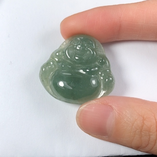 翡翠未镶嵌颈饰缅甸A货，每天下午1点半开播