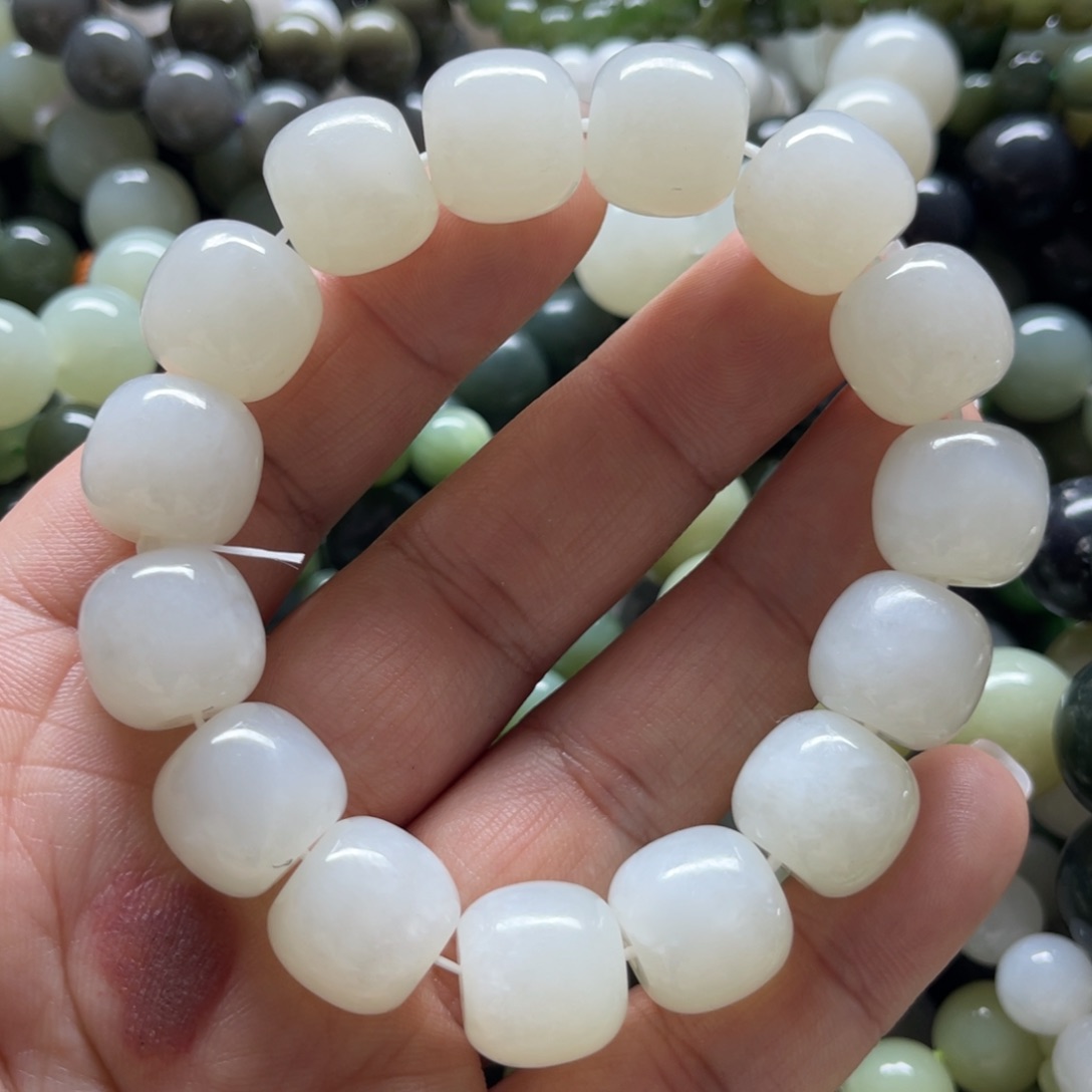 和田玉手链未镶嵌