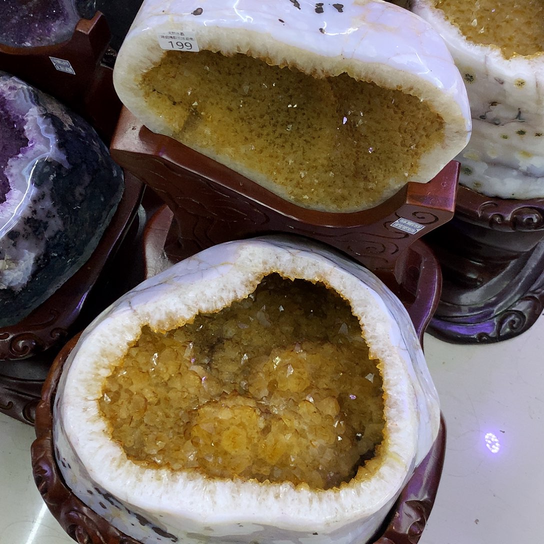 未镶嵌大型摆件（非配饰）水晶伊伊