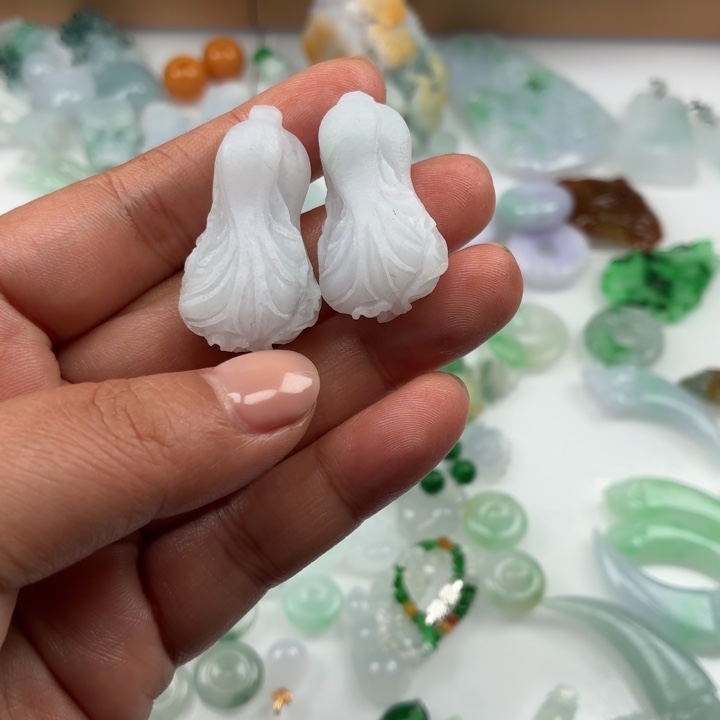 定制翡翠未镶嵌纯A