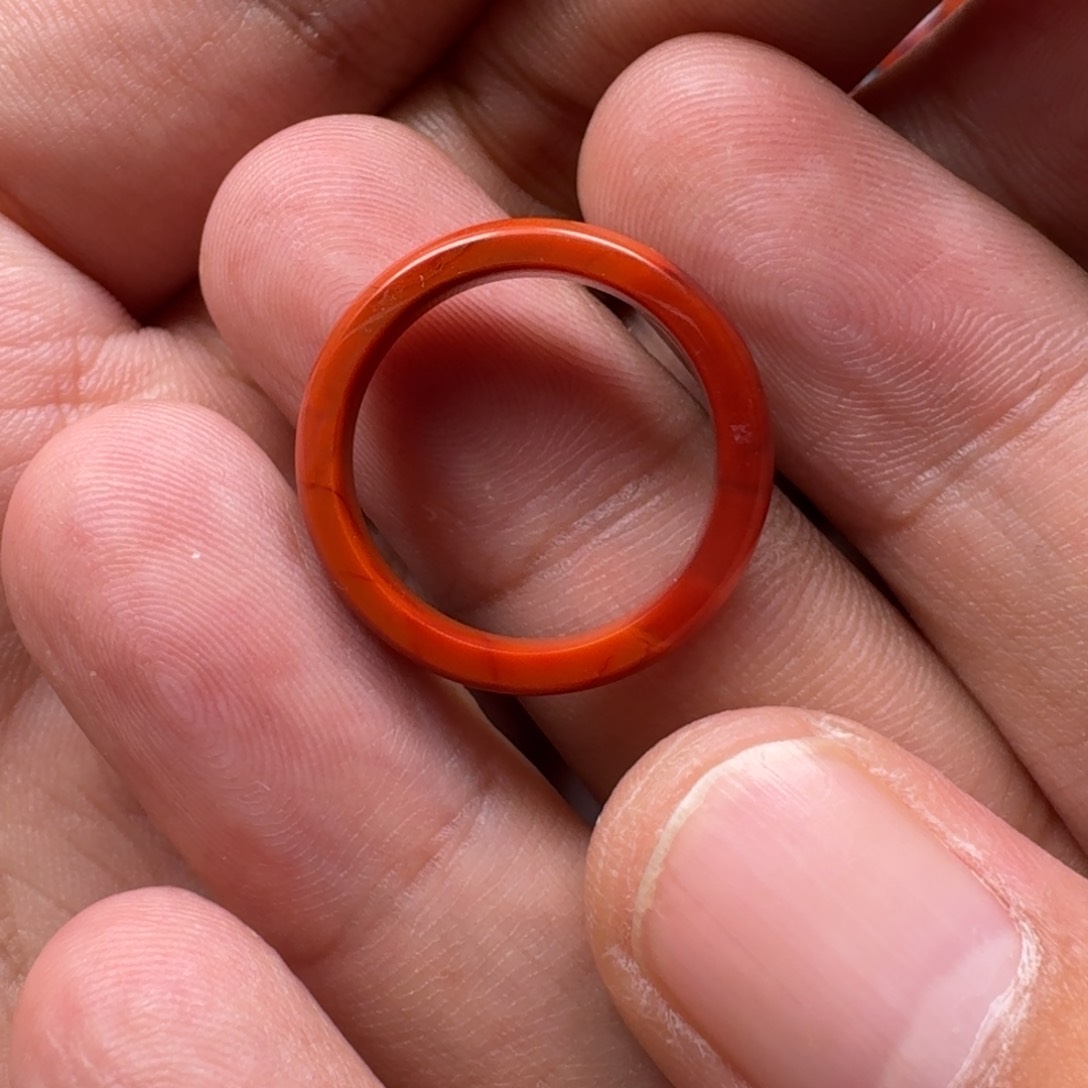 南红玛瑙火焰纹戒圈，内径17mm未镶嵌