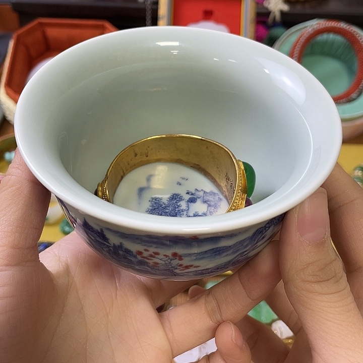 王***萍杯精美雕刻物件物件