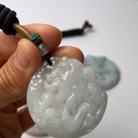 翡翠未镶嵌挂件翡翠