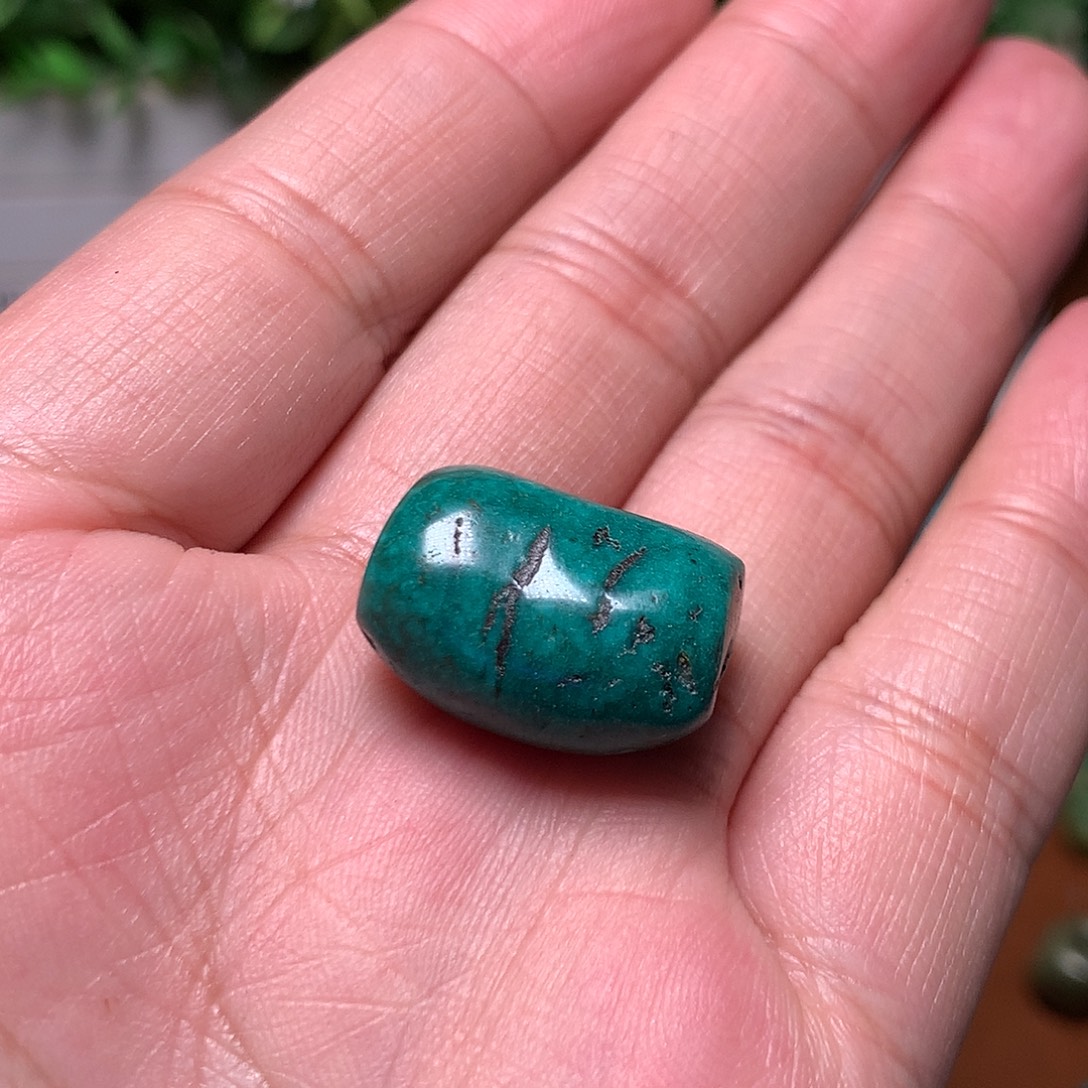 土***君绿松石未镶嵌珠宝奇石