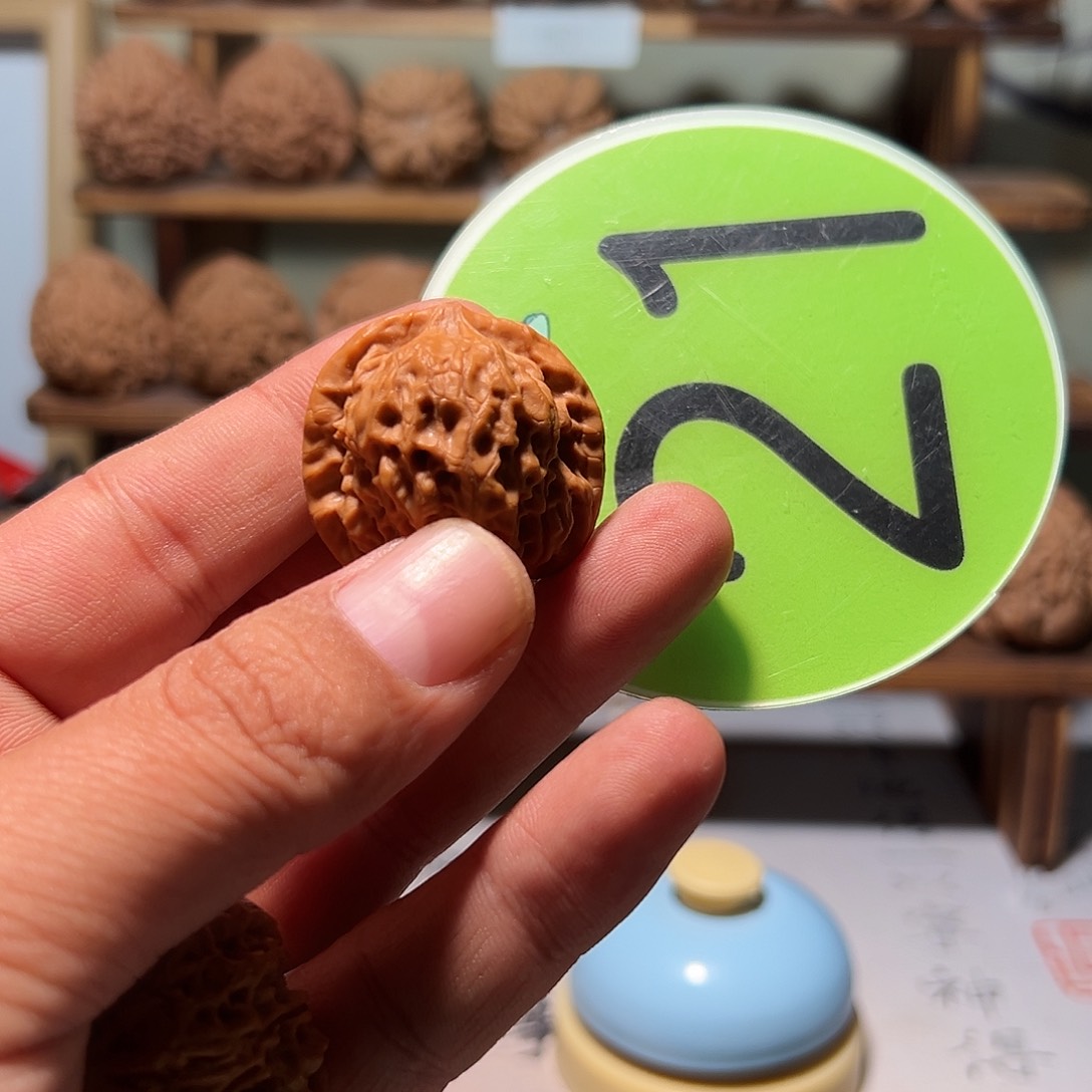 嘻*?文玩核桃，绿色21号