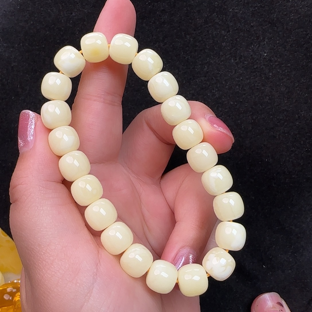 蜜蜡未镶嵌珠宝奇石同料10