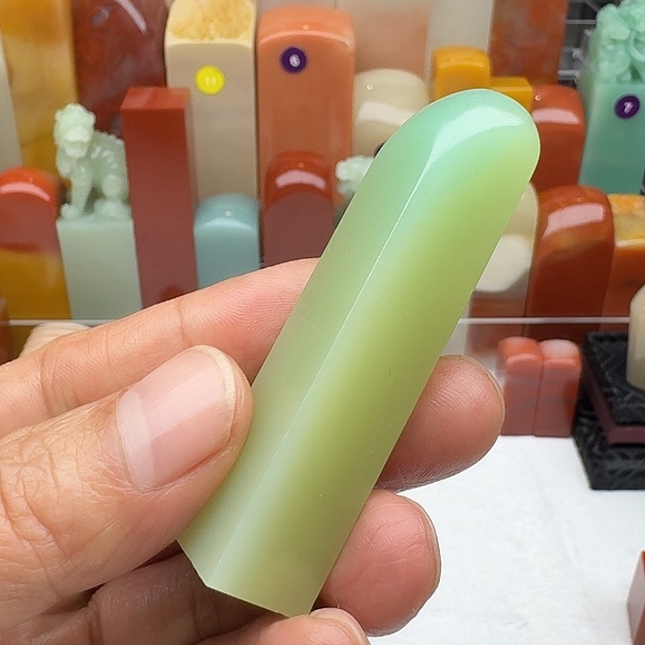 浅***彻寿山石印石云南蓝素章